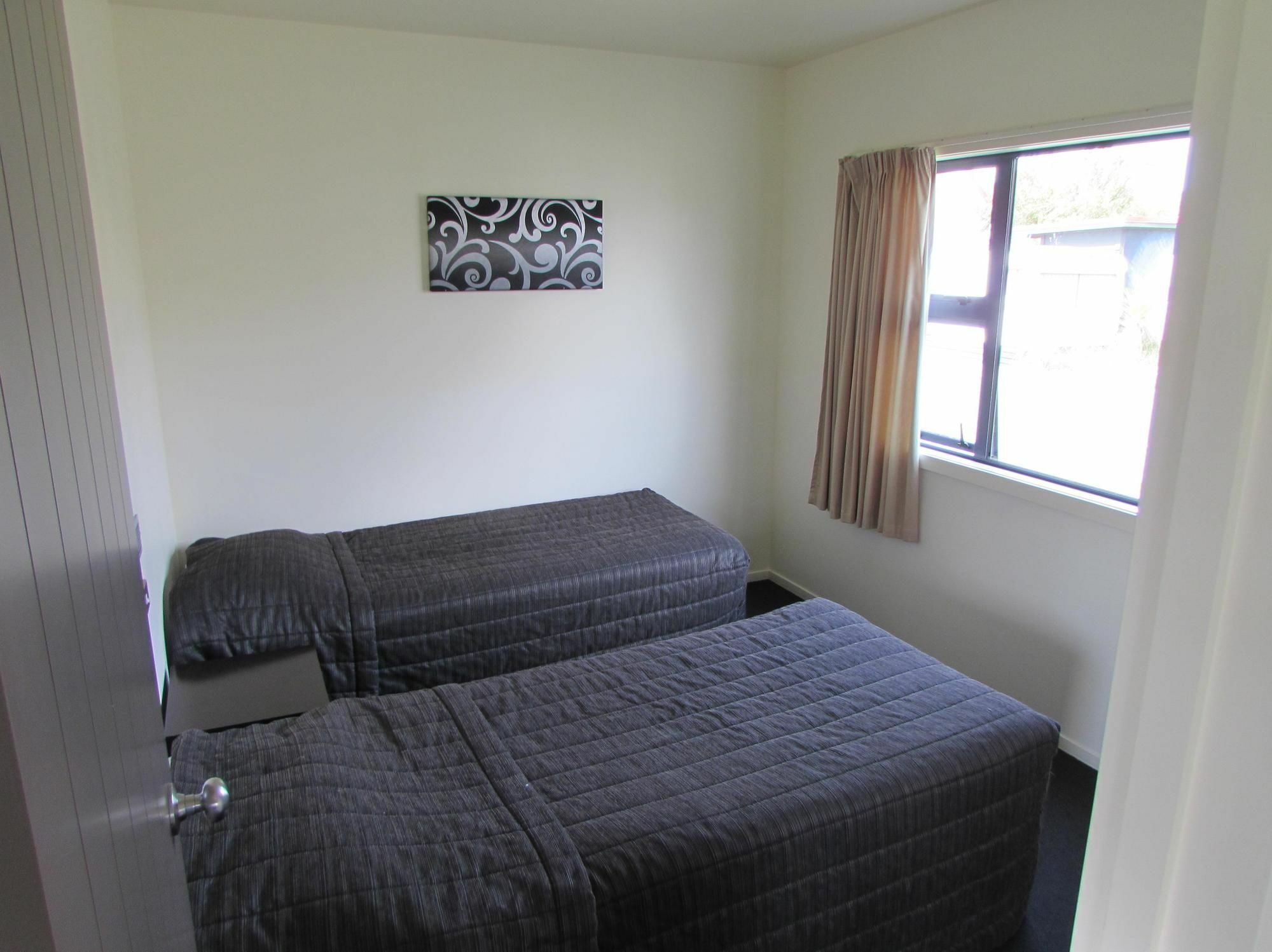 Dunedin Holiday Park Экстерьер фото